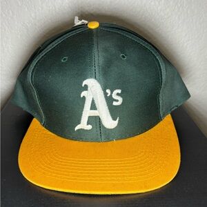 Vintage 90s Oakland Athletics A s MLB Logo 7 Snapback Baseball Hat